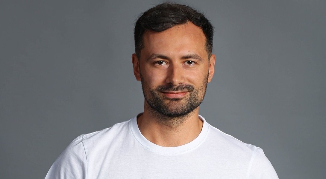 Stock.estate atinge pragul de 6 milioane de euro în finanțări și intră pe piața italiană cu primul său proiect Platforma de investiții imobiliare stock.estate a anunțat recent depășirea pragului de 6 milioane de euro în totalul capitalului finanțat, după ce, în ultimele două luni, a reușit să atragă peste 2 milioane de euro de la investitori interesați de proiectele listate pe platformă