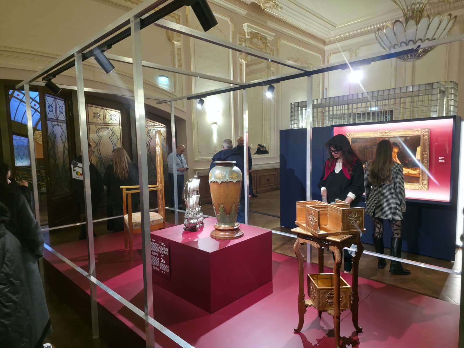 Cazinoul din Constanța a fost scena unei expoziții inedite, dedicată legăturii superbe dintre Regina Maria și Marea Neagră, un simbol al identității și spiritualității românești