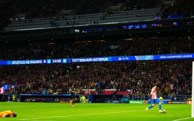 Debutul cu ecou în Champions League pentru un tânăr fotbalist român: nota 1 și semne de alarmă privind viitorul său Pe scena fotbalului european, unde fiecare pas al tinerilor promițători este urmărit cu atenție, un emblemat acum în atenție este jucătorul român care, recent, a trăit un debut extrem de problematic în UEFA Champions League