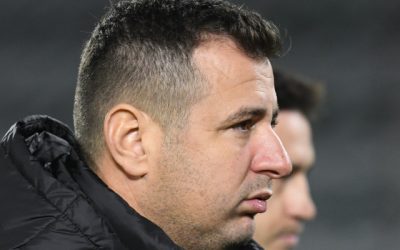 Îngrijorări la Farul Constanța: Ianis Zicu, posibil în pericol după accidentarea din meciul cu FC U Craiova Echipa Farul Constanța a fost cu siguranță zguduită după partida spectacol cu FC U Craiova, în care unul dintre cei mai importanți jucători ai formației locale, Ianis Zicu, a fost nevoit să părăsească terenul după o accidentare suspectă