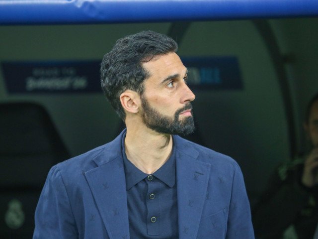 Antrenorul lal formației Real Madrid, Carlo Ancelotti, a fost martor la o demonstratie de forță a echipei sale în meciul de UEFA Champions League împotriva Manchester City, scor 3-0, dar pe lângă rezultate a fost impresionat și de maniera în care jucătorii săi și-au menținut concentrarea și disciplina tactică