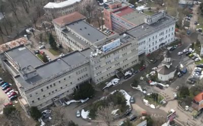 Construirea celui mai modern spital din București începută în 1942, acum aproape de ruină Pe un teren donat de Casa Regală, în timpul celui de-al Doilea Război Mondial, începea construcția Spitalului CF2 din București, o clădire care, odată, simboliza modernizarea și angajamentul față de sănătatea angajaților din transporturi