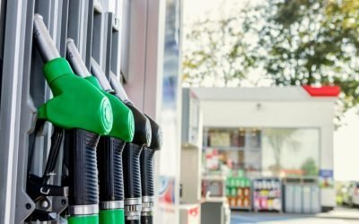 Prețul motorinei din România urmează să crească semnificativ în următoarele zile, estimările indicând o posibilă urcare până la 9,78 lei pe litru în următoarele două săptămâni