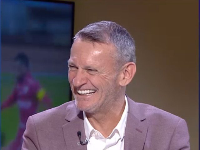 Gică Craioveanu, o figură emblematică a fotbalului românesc și fost atacant al Universității Craiova, și-a exprimat recent opinia despre ce-ar putea urma dacă oltenii reușesc să câștige titlul în SuperLiga României