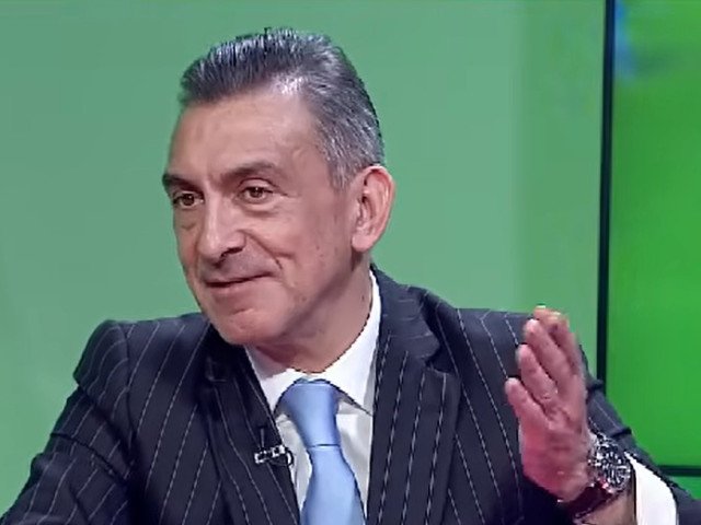Ilie Dumitrescu și-a confirmat impresiile despre noul sistem implementat de Mirel Rădoi în cadrul echipei naționale de fotbal Fostul mare internațional Ilie Dumitrescu a avut o revelație în timpul meciului dintre FCSB și Metaloglobus, după primele 45 de minute