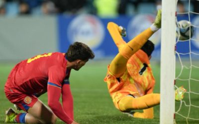 Englezii au trecut printr-un moment de neuitat la Cupa Mondială, reușind să evite o umilință istorică în ultimele secunde ale meciului cu Japonia, într-o întorsătură de situație care a stârnit surprindere atât în rândul fanilor, cât și înanaliza sportivă