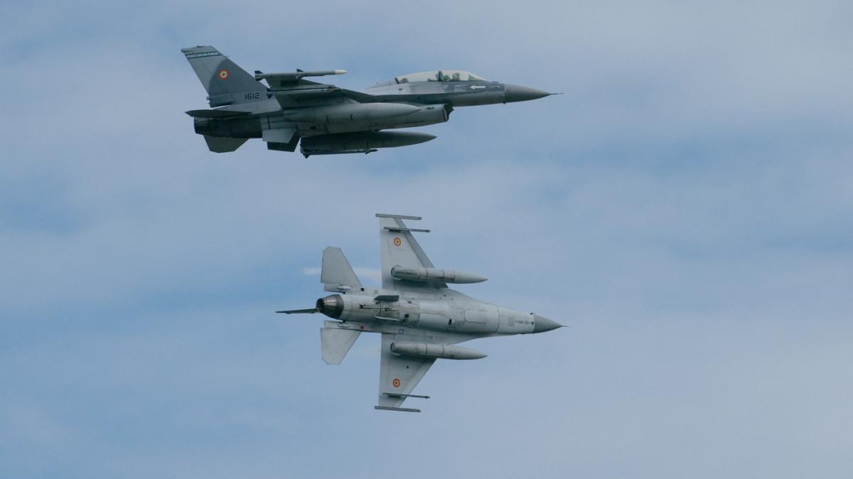 Incidente neobișnuite în Tulcea: armata a ridicat avioanele de luptă, iar locuitorii au primit alerte RO-Alert O serie de incidente neobișnuite au pus pe jar locuitorii din județul Tulcea în ultimele zile