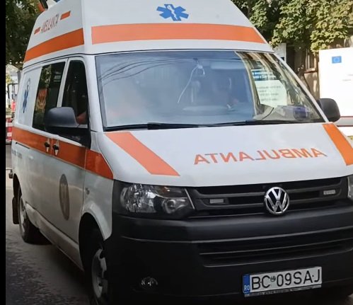Copil de 5 ani cade de la etajul 7 în Băneasa și moare