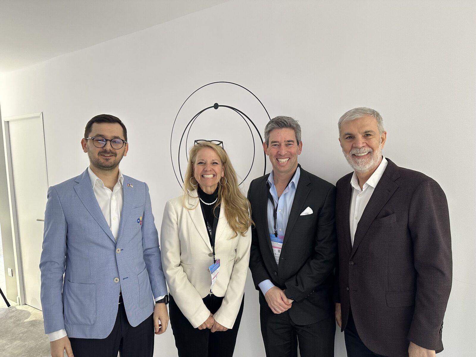 Președintele ANCOM a discutat cu oficiali SpaceX despre investiția în filiala din București