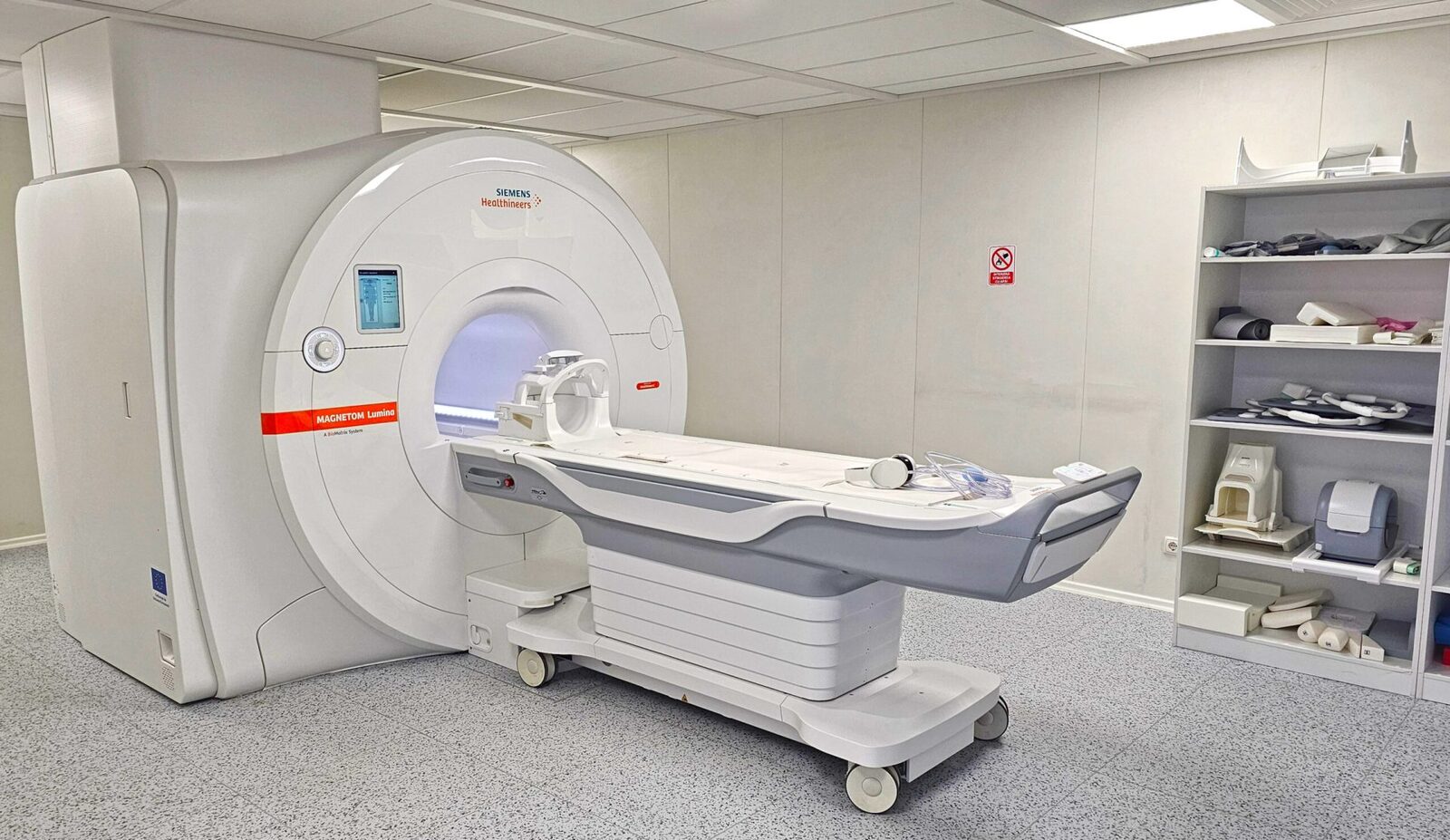 Criza globală a heliului: impactul asupra sistemului medical și industriei high-tech Conflictul din Orientul Mijlociu, declanșat de confruntarea dintre Statele Unite, Israel și Iran, amenință să perturbe unul dintre cele mai critice elemente ale lanțului de aprovizionare mondiale: heliul