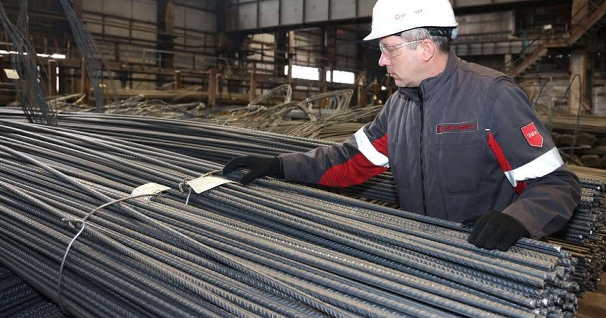 Producție de armătură de înaltă calitate din Ucraina, destinată pieței din România, în plină ascensiune Din prima jumătate a anului 2026, o nouă forță pe piața materialelor de construcții din România și-a făcut apariția: laminorul de oțel al companiei Kamestal a început livrările de armătură din clasa B500C