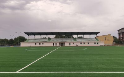 Premierul Ilie Bolojan a avut discuții importante despre gestionarea bazelor sportive și taberelor pentru tineret aflate în proprietatea statului, un subiect sensibil și de actualitate în contextul revitalizării infrastructurii sportive din România