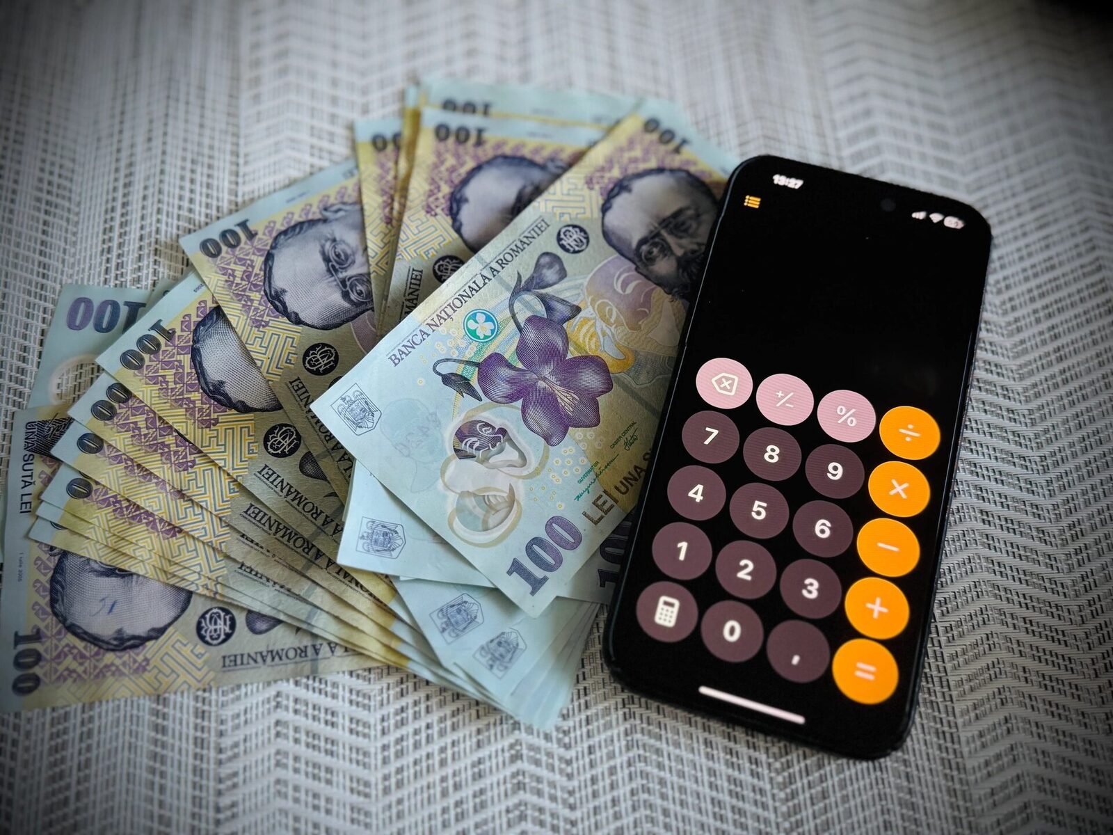 Fondul Național de Garantare a Creditelor pentru Întreprinderile Mici și Mijlocii (FNGCIMM) a anunțat recent lansarea unui nou produs de garantare destinat antreprenorilor români, menit să accelereze accesul la finanțare bancară