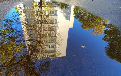 Tendința de scădere din piața imobiliară continuă, iar semnele nu sunt deloc încurajatoare pentru mediul economic românesc