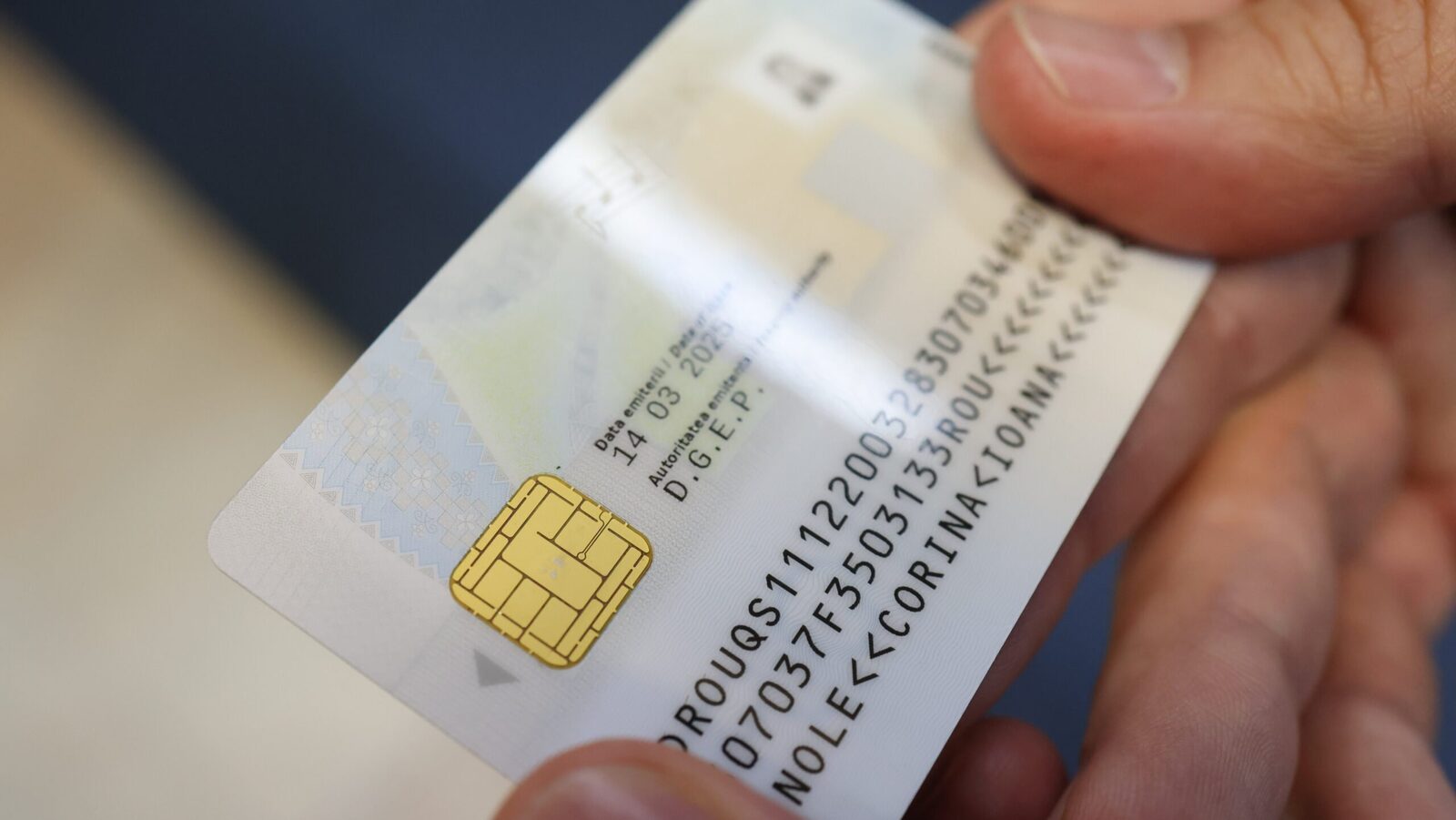Un utilizator Revolut s-a confruntat recent cu probleme în accesul la fonduri, după ce noul format al buletinului electronic a generat dificultăți neașteptate în gestionarea identității digitale