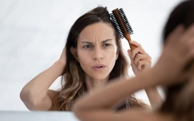 Simptome precum oboseala persistentă, durerile de cap sau amețelile frecvente sunt adesea considerate semne ale stresului sau ale unei alegeri proaste a odihnei