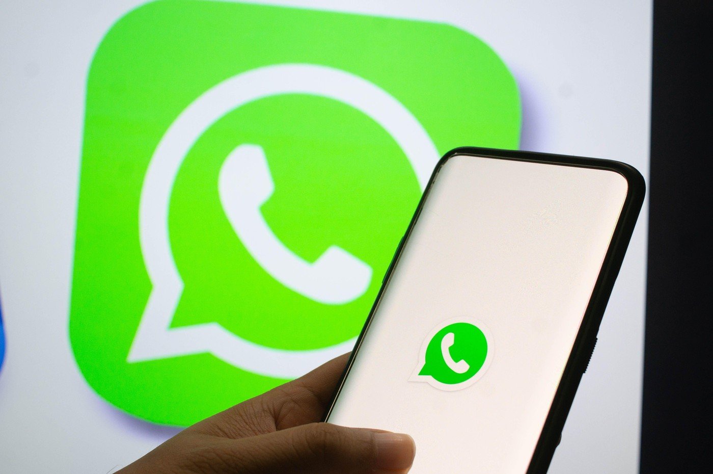 De o seriozitate și un impact tot mai mare, atacurile cibernetice vizând conturile de WhatsApp și alte aplicații de mesagerie devin o amenințare tot mai sofisticată și periculoasă