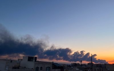 Iranul ripostează cu furie la ultimele atacuri ale SUA și Israel, răscumpărând o regiune aflată în continuare în tensiune extremă