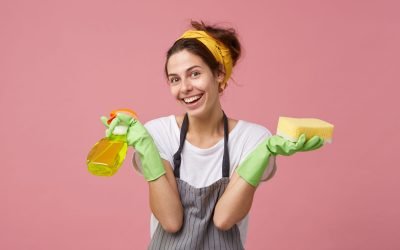 Salariile din domeniul serviciilor de curățenie în România variază considerabil în funcție de sector, statutul angajatorului și regiune