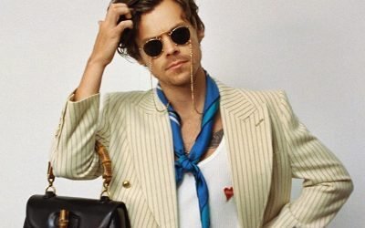 Harry Styles, în vogă pentru cea de-a treia oară în fruntea topurilor muzicale britanice Cântărețul britanic Harry Styles a reușit să urce pentru a treia oară pe primul loc în clasamentul oficial al albumelor din Marea Britanie, cu cel mai recent material al său, intitulat „Kiss All The Time