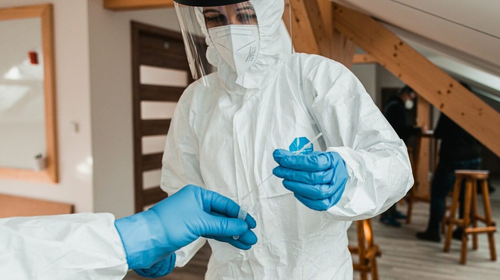 Procurorii din Bihor au descoperit un scandal de corupție în sectorul sanitar, după ce au încheiat șase acorduri de recunoaștere a vinovăției într-un dosar ce vizează infracțiuni de corupție comise în contextul angajărilor la spitalele din Oradea
