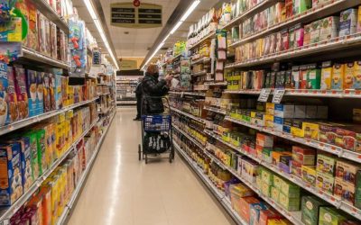 IMM-urile din comerț se pregătesc de creșteri de prețuri din cauza scăderii consumului și a creșterii costurilor cu energia și carburanții