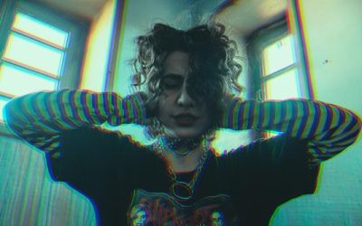 România, scena unui mister sonor: zboruri supersonice ale forțelor militare internaționale Tensiune și curiozitate în aer, joi seara, în anumite zone din județele Argeș și Vâlcea, unde locuitorii au fost brusc încântați și uimiți de sunetele puternice care au umplut cerul