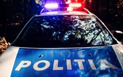Trafic intens și blocaj pe Autostrada A7 în Buzău, după un grav accident Traficul rutier pe Autostrada A7, la kilometrul 70, în apropierea localității Cochirleanca, județul Buzău, a fost complet blocat joi după-amiază, după un accident rutier care a implicat o autocisternă și patru autoturisme