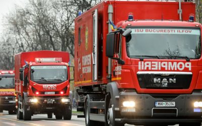 România face pași decisivi spre debirocratizare: autorizări mai rapide și reguli simplificate pentru investiții și securitatea la incendiu Guvernul României a anunțat recent adoptarea unui set de măsuri menite să reducă birocrația și să stimuleze mediul de afaceri, într-un efort de a atrage investiții strategice și de a eficientiza procesele administrative