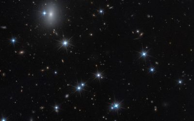 O galaxie aproape invizibilă, situată în regiunea roiului Perseu, a fost recent descoperită într-un mod neașteptat, schimbând modul în care astronomii înțeleg structura materiei întunecate și evoluția galaxiilor în Univers