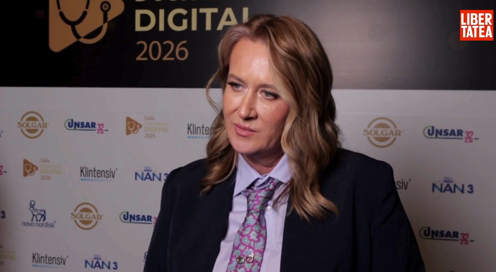 Dr. Daniela Ionescu, medic primar ORL, a fost una dintre vocile care au ieșit în evidență la Gala Doctorului Digital 2026, organizată de Ringier România, aducând în discuție importanța educației medicale în epoca digitală. Într-un peisaj tot mai dominat de tehnologii inovatoare, specialistul a subliniat modul în care aceste instrumente pot transforma relația pacient-medic, dar și riscurile implicate dacă utilizarea lor nu este corectă sau suficient de bine înțeleasă