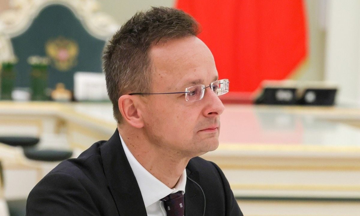 Tensiuni acutizate între Ungaria și Ucraina în contextul războiului din Orientul Mijlociu și al crizei energetice După o serie de declarații dure și dispute de cabinet, relațiile dintre Ungaria și Ucraina au ajuns în pragul unui conflict deschis, în timp ce scena internațională se află în continuare sub tensiune, în special din cauza impactului crizei din Orientul Mijlociu și a apropiatei posibile creșteri a prețurilor la energie