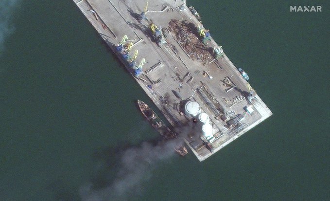 Președintele Rusiei, Vladimir Putin, a denunțat miercuri un atac „terorist” asupra unei nave metanier rusești, eveniment soldat cu scufundarea acesteia în apele Mediteranei, între Malta și Libia