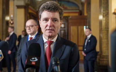 Lupta de putere invizibilă ce bântuie în culisele instituțiilor din România pare să devină tot mai galopantă, departe de ochii publicului