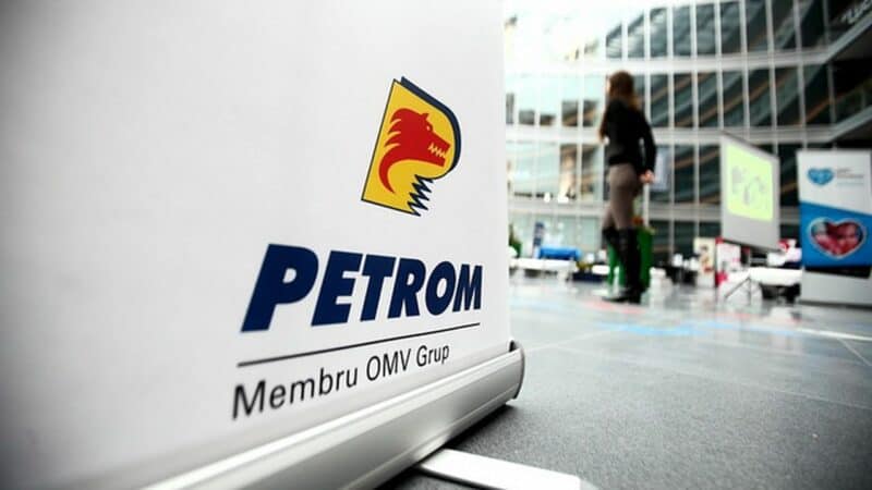 OMV Petrom își stabilește strategia pentru 2026: bugetul anticipat pe baza unui preț mediu al țițeiului Brent de 65 de dolari pe baril În contextul turbulențelor de pe piața globală a energiei, OMV Petrom a prezentat acționarilor săi o schiță a bugetului pentru anul 2026