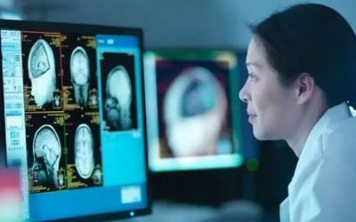 Spitalul Județean Arad face un pas important în tratamentul bolii Parkinson, oferind pentru prima dată în regiune o metodă inovatoare destinată pacienților aflați în stadii avansate ale acestei afecțiuni neurodegenerative