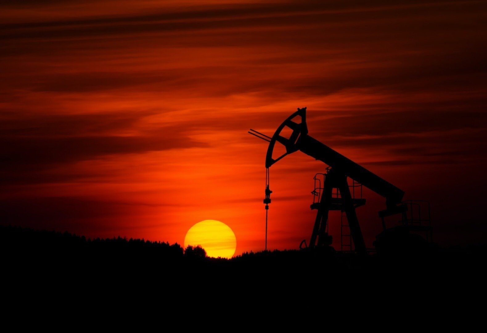 Războiul incipient dintre Statele Unite și Israel împotriva Iranului a declanșat cea mai gravă criză de aprovizionare cu petrol din istoria modernă, amenințând stabilitatea pieței globale a energiei și șocând economiile naționale