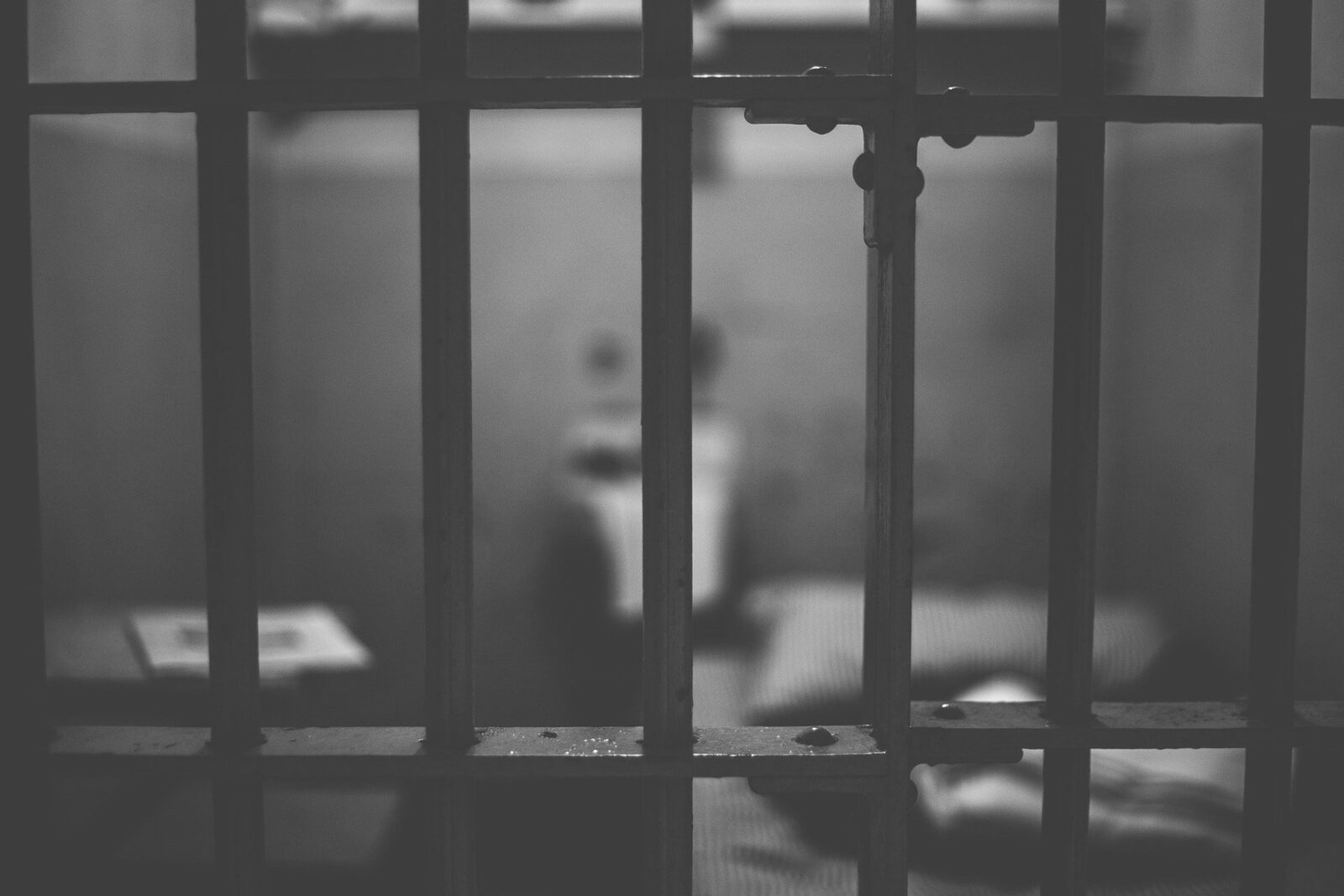 Jihadist francez, condamnat în contumacie pentru genocidul împotriva yazidiilor din Irak și Siria Un verdict fără precedent în Franța a fost pronunțat vineri împotriva unui cetățean francez considerat vinovat de participare la genocidul împotriva minorității yazidi din Irak și Siria