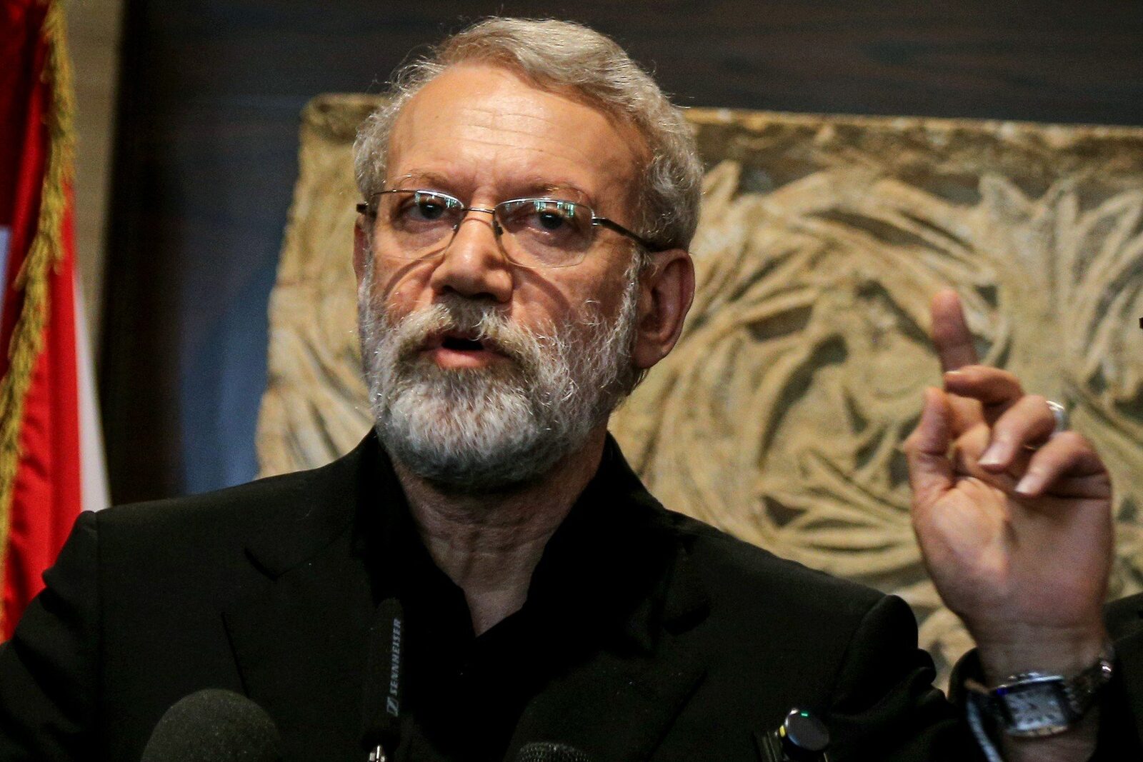 Uciderea raportată a lui Ali Larijani zguduie scena politică și de securitate a Iranului Anunțul despre posibilul asasinat al fostului lider politic iranian Ali Larijani adaugă o nouă pagină în lunga listă de tensiuni și turbulențe care macină Iranul