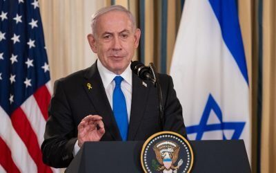 Premierul israelian Benjamin Netanyahu în vizită simbolică la frontiera cu Iran, afirmând că Tel Avivul și Washingtonul domină în acest moment cursul conflictului Premierul israelian Benjamin Netanyahu a efectuat duminică o vizită decisivă într-o zonă strategică din apropierea celui mai mare centru nuclear al Israelului, în contextul tensiunilor crescânde din regiune