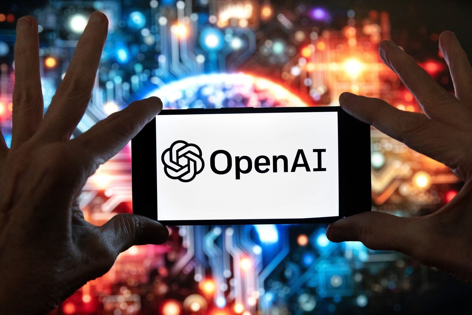 OpenAI închide platforma de generare video Sora, la doar un an de la lansare, șocând industria creativă și partenerii de prestigiu Decizia abruptă a OpenAI de a închide platforma Sora, specializată în crearea de videoclipuri cu ajutorul inteligenței artificiale generative, a surprins atât utilizatorii, cât și partenerii din industria cinematografică și de divertisment