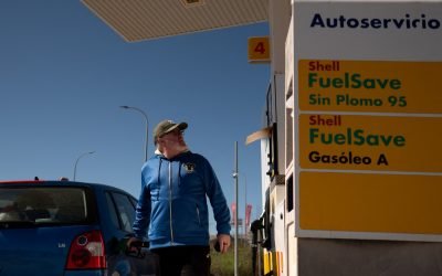 Spania anunță o reducere semnificativă a TVA-ului pentru combustibili într-un efort de a atenua impactul economic al conflictului din Orientul Mijlociu Guvernul spaniol va adopta vineri măsuri menite să limiteze efectele agravării situației geopolitice din Orientul Mijlociu, asumând o reducere drastică a taxei pe valoarea adăugată (TVA) pentru produsele de combustibil