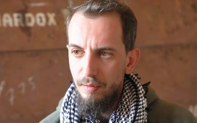Radu Hossu, corespondent de război în Ucraina și activist civic, a obținut o victorie importantă în instanță, după ce a fost public insultat de două dintre cele mai urmărite televiziuni din România