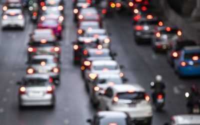 Mașini de lux trecute ilegal ca vehicule pentru persoane cu dizabilități, în France.
