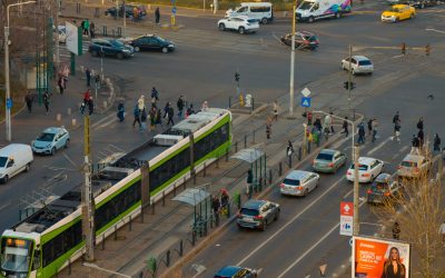 Autoritățile române pregătesc multiple scenarii pentru piața carburanților, într-un context de tensiuni geopolitice și creștere a cotațiilor internaționale ale petrolului