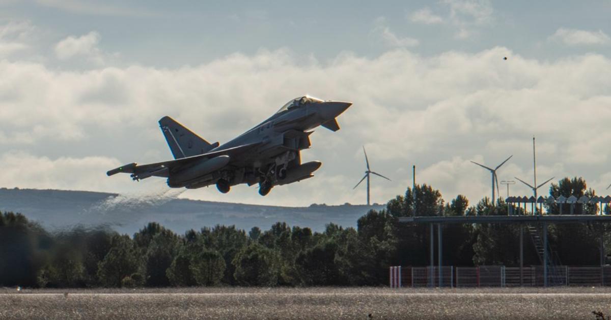 Sistemele de apărare aeriană au fost activate duminică seara în județul Tulcea, într-un incident care a generat alarma în zonă și a dus la activarea protocolului de alertă