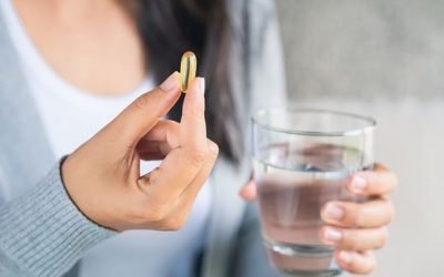 Suplimentele alimentare, o modă din ce în ce mai răspândită în România, aduc cu ele atât promisiuni de sănătate și vitalitate, cât și riscuri neașteptate pentru cei care le consumă fără recomandarea specialistului
