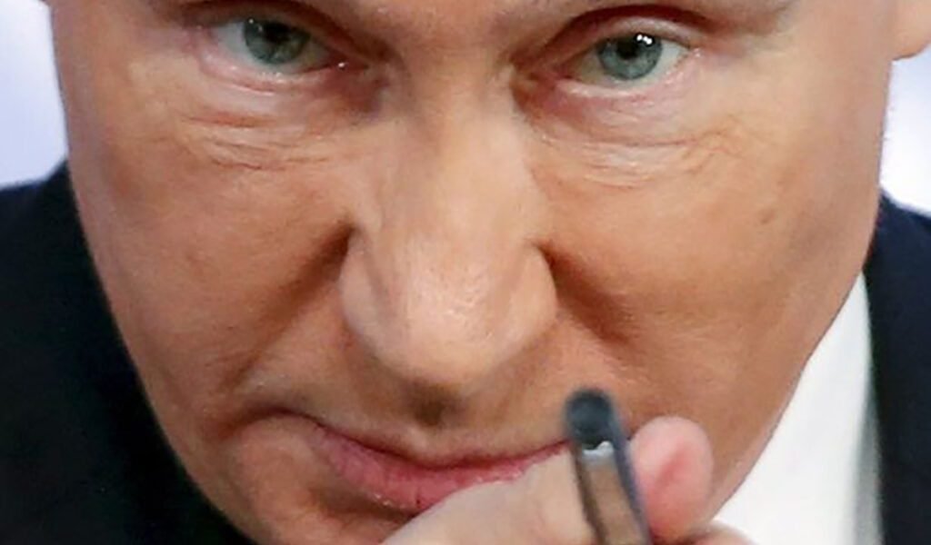 Marți, autoritățile române au anunțat un nou incident aerian cu implicații serioase pentru securitatea națională, în contextul tensiunilor deja tensionate din regiunea Ucraina-Rusia și prezenței militare intense în apropierea frontierelor României