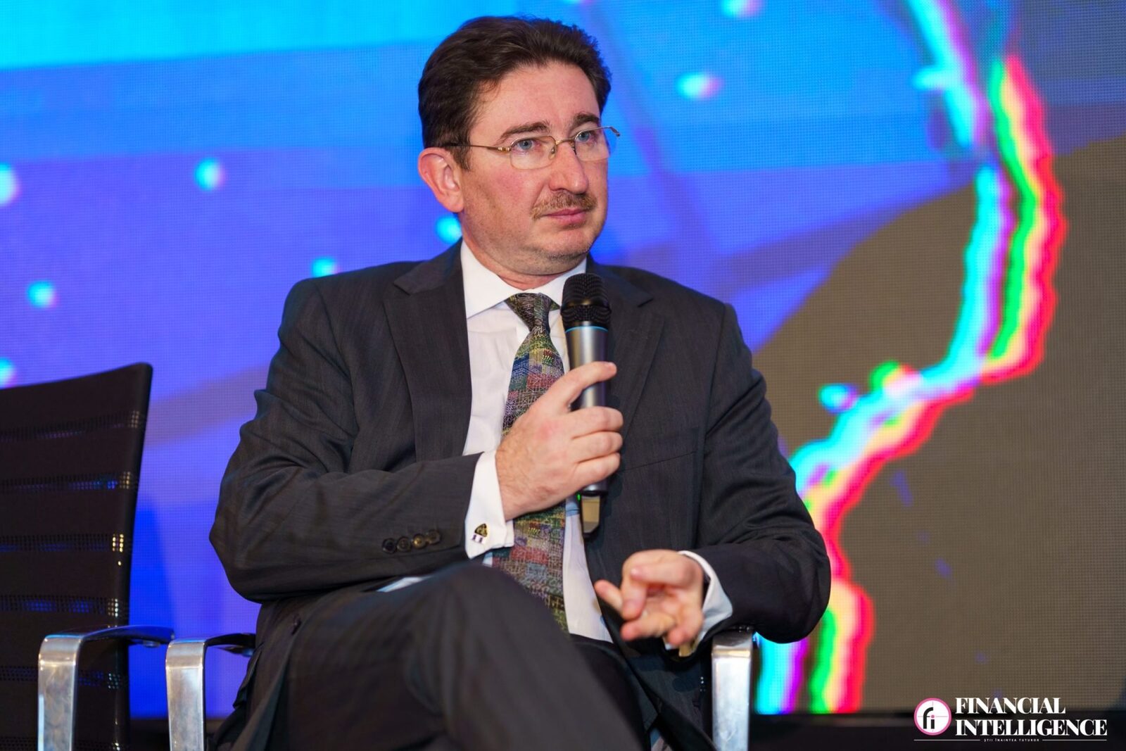 Autoritățile române monitorizează atent piața pentru a preveni majorarea artificială a prețurilor, în contextul economic internațional dificil