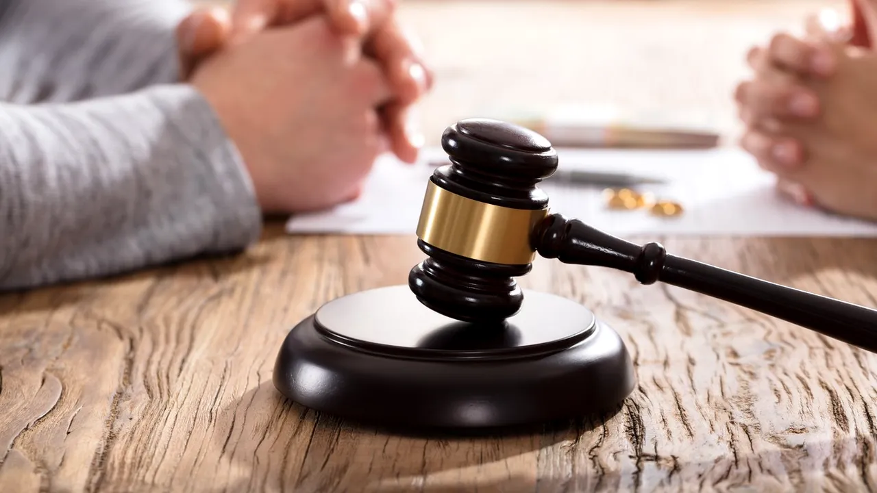 Utilizarea inteligenței artificiale în sistemul judiciar din Statele Unite devine tot mai frecventă, însă nu lipsită de controverse